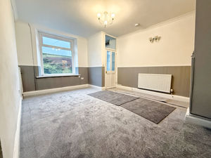 Photo 11- click for photo gallery